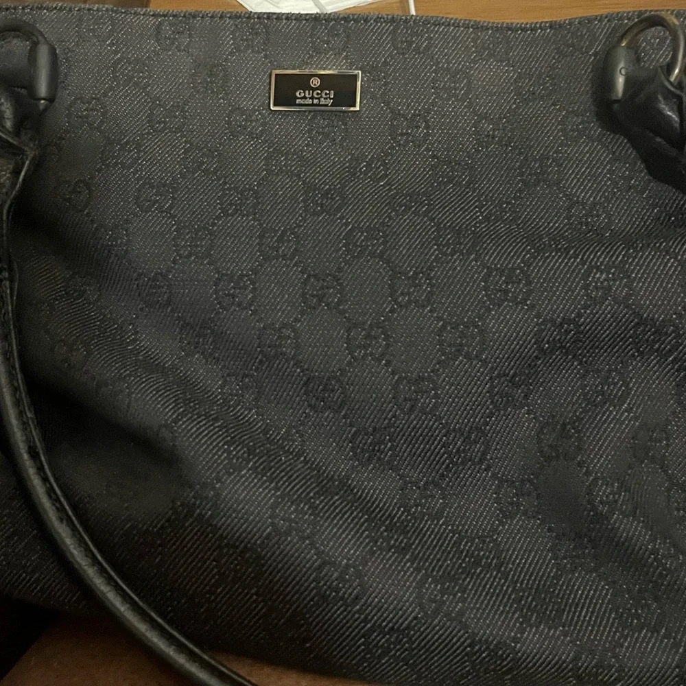 Vintage Black canvas Guccii purse and wallet set. Good/fair used condition. - Picture 5 of 9